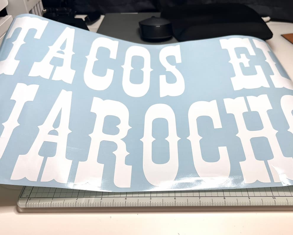 Decals para negocio (vinil / impresión)